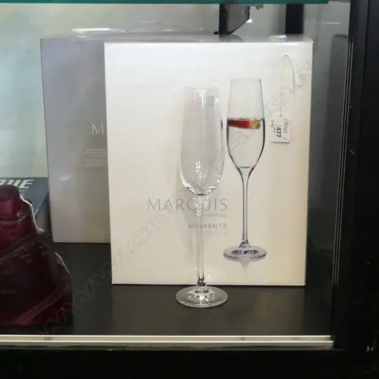 SET 8 MARQUIS 'Moments' WATERFORD CHAMPAGNE FLUTES as new in 2 boxes