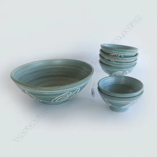 HANMER DESSERT SET, 6 SM BOWLS & LG FOOTED BOWL H.120mm DIA. 290mm