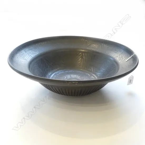 ANNEKE BORREN LG BLACK STUDIO POTTERY BOWL 390mm dia