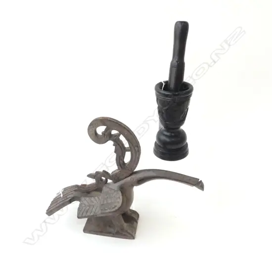 AFRICAN HARDWOOD PESTAL & MORTARH260MM& HORNBILL DEITY H250MM