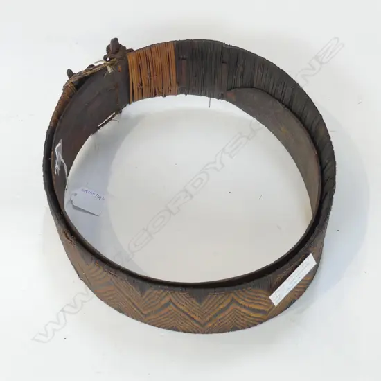 PNG CANNIBAL BARK BELT DIA270MM