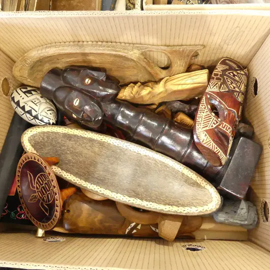 BOX OF SOUTH PACIFIC ISLAND CARVED PCS
