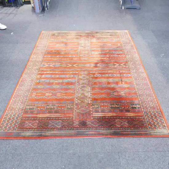 MACHINED WOOL PILE RUG 2380mm x 1720mm