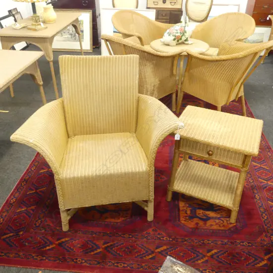LUSTYS LLOYD LOOM ARM CHAIR 850x650x830mm & SIDE TABLE 480x380x550mm