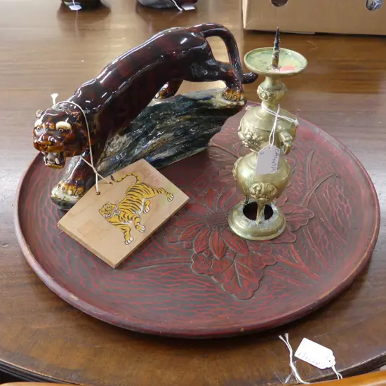 3 JAPANESE PCES; CERAMIC TIGER L.320mm, BRASS CANDLESTICK H.240mm, CHARGER 450mm dia