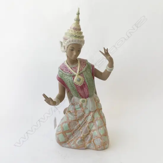 LLADRO THAI FIGURE (FINGERS MISSING) H.440mm