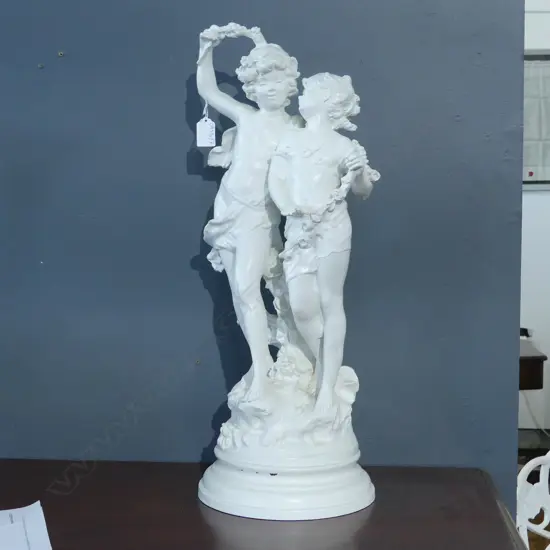 LG WHITE PAINTED RESIN FIGURINE; 2 CHILDREN H.580mm