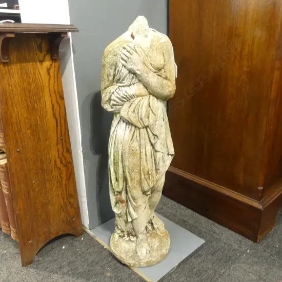 HEADLESS CONCRETE GARDEN STATUE H.670mm