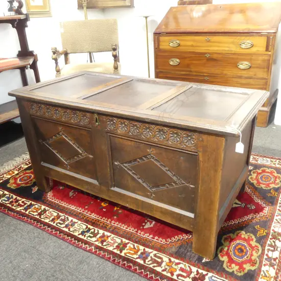 ANTIQUE COFFER 1165x580x610mm