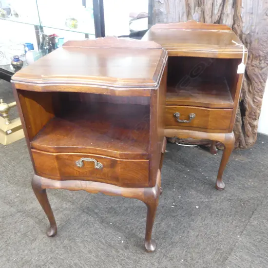 PR QUEEN ANNE STYLE BEDSIDE CABINETS