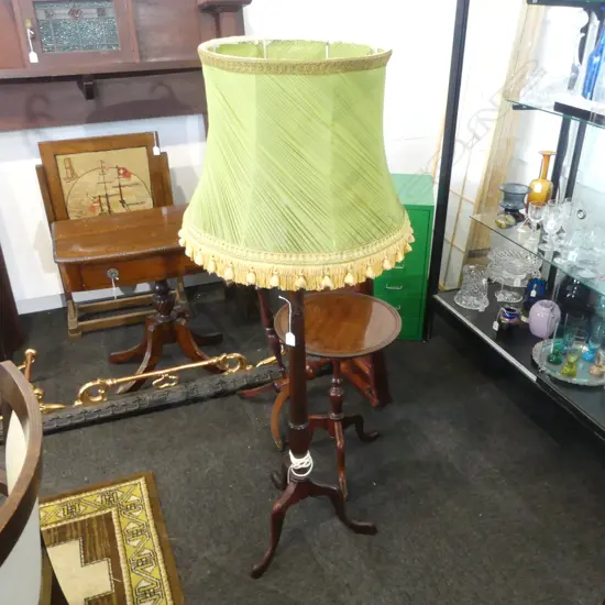 STANDARD LAMP w. GREEN SHADE H.1390mm