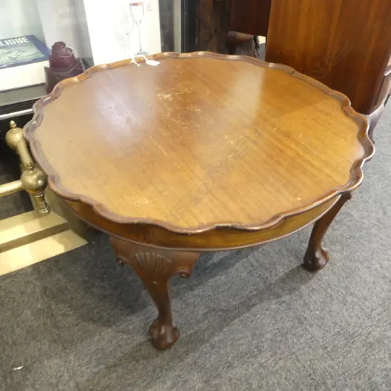 MAHOGANY PIE CRUST COFFEE TABLE (TRIM LOOSE) 700mm dia