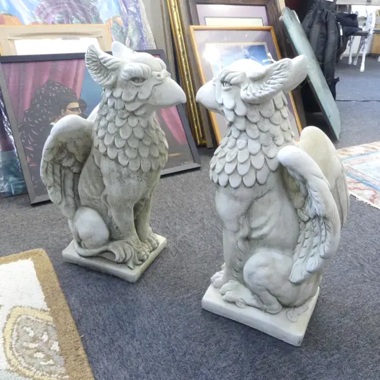 PR CONCRETE GRIFFINS H.545mm