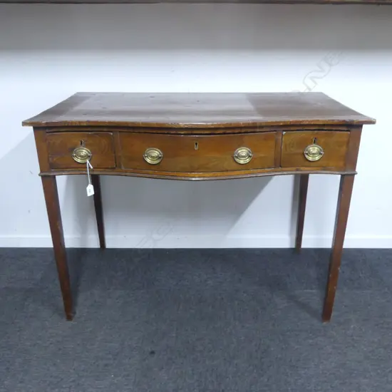ANTIQUE DESK SERPENTINE FRONT 1040x610x760mm