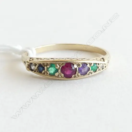 VINTAGE 9ct YELLOW GOLD COLOURED 7 GEM STONE RING 1.6gms SIZE Q 1/2