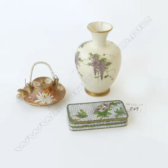 TWO SATSUMA ITEMS FINE VASE (H.120mm) & SM TEAPOT WITH SMALL CLOISONNE CONTAINER, L. 90mm