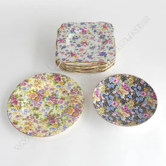 10 AOF SIDE PLATES & 2 SAUCERS