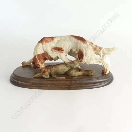 CAPIDEMONTE GUN DOG & HARE FIGURE L290MM