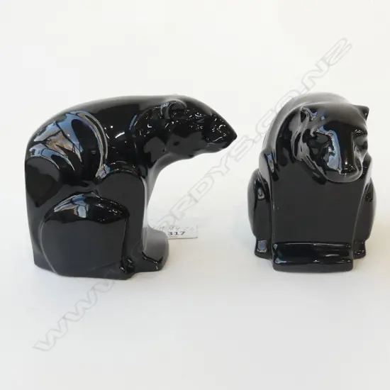 PR CROWN LYNN BLACK POLAR BEAR BOOKENDS, #152, H. 110mm