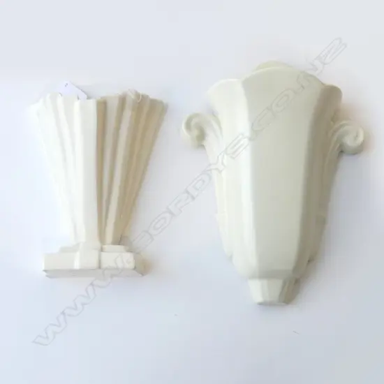 2 ENGLISH DECO WALL POCKETS, POOLE & OTHER H.230mm