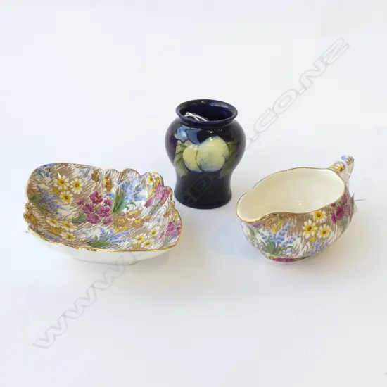MOORCROFT BALUSTER VASE PLUMS PATTERN H.85mm & AOF CHINTZ 'MARGUERITE' SMALL JUG & DISH .