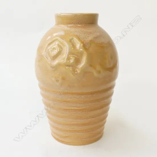 CROWN LYNN AMBRICO VASE NUMBER 85 MUSTARD TRICKLE GLAZE H. 200mm
