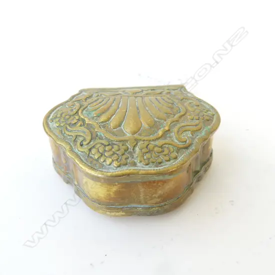 DUTCH BRASS SNUFF BOX W.75mm