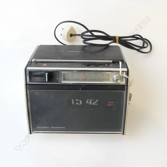 NATIONAL PANASONIC RADIO CLOCK W.220mm