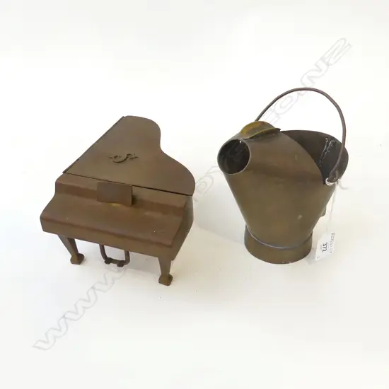 BRASS MUSICBOX PIANO + BRASS BUCKET ASHTRAY