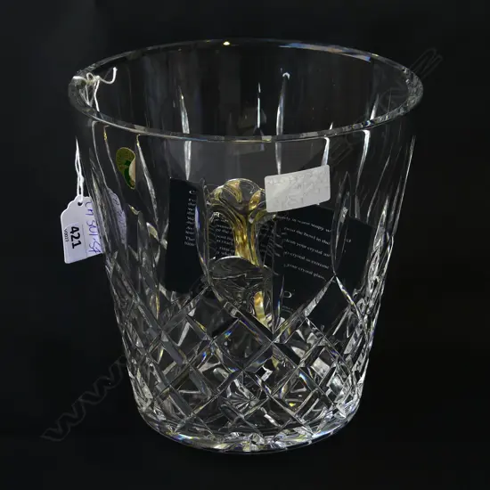 WATERFORD CRYSTAL ICE BUCKET. H. 190mm