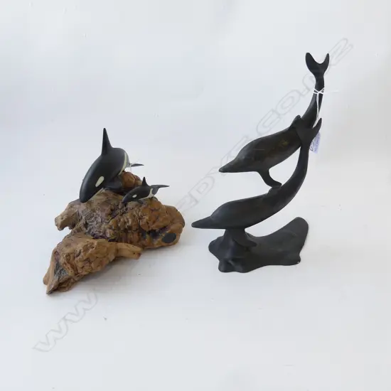 WOOD CARVED ORCA ORN L250MM & BRONZE DOLPHIN ORN H260MM