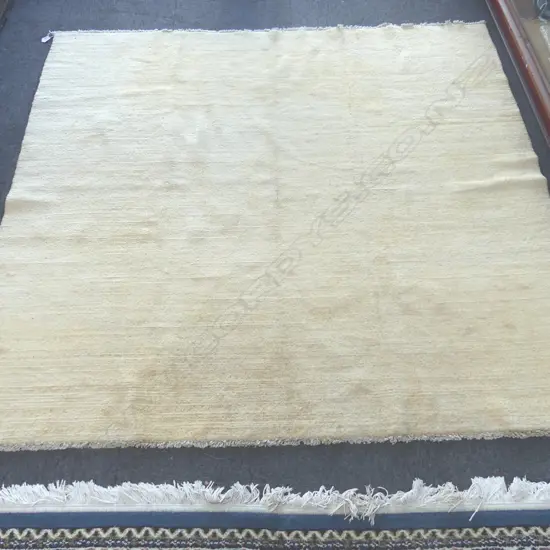 HAND KNOTTED ALL WOOL RUG 1700x1800mm