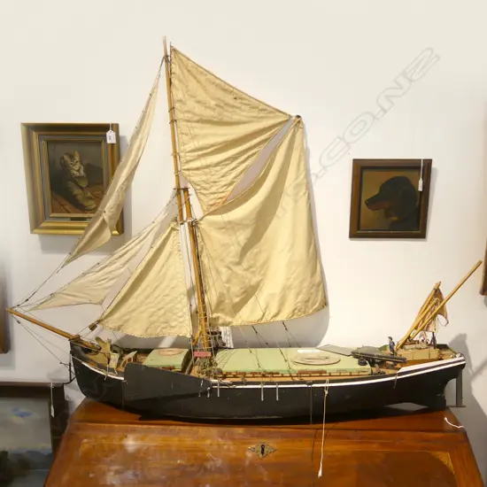 SCRATCH BUILT LARGE MODEL GAFF RIGGED WORKING LUGGER H1`050 L1290MM