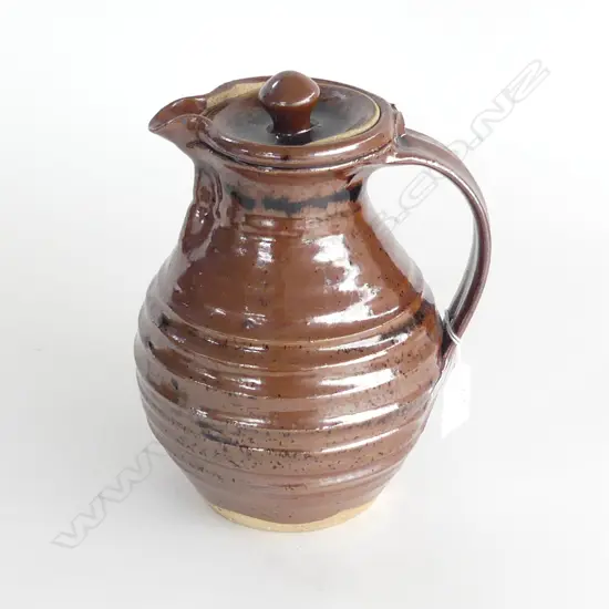 WARREN TIPPET STUDIO POTTERY COFFEE POT, H.200mm