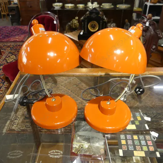 PR CONTEMPORARY ORANGE METAL LAMPS H.350mm