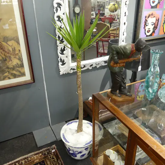 TALL YUCCA IN B/W ORIENTAL PLANTER H.1500mm