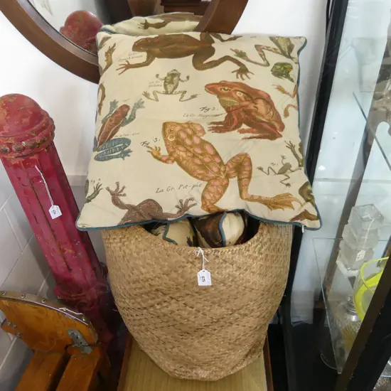 4 CUSHIONS w. FROG PRINT FABRIC IN LG WOVEN BASKET