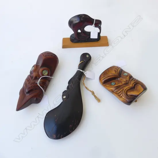 3 MAORI TOURIST CARVINGS + CARVED KIWI longest L.280mm