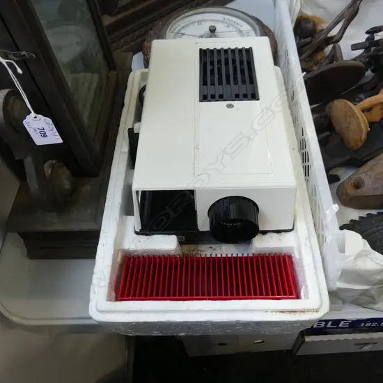 SLIDE PROJECTOR  LIESEGANG MODEL