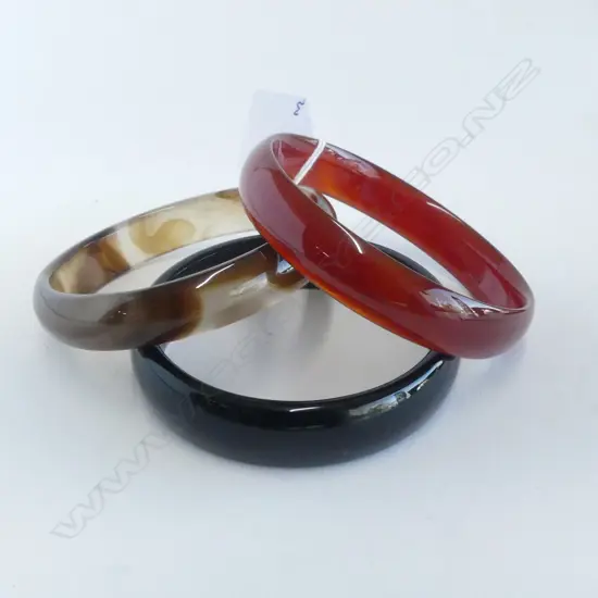 3 AGATE BRACELETS BK RED/ORANGE & BROWN