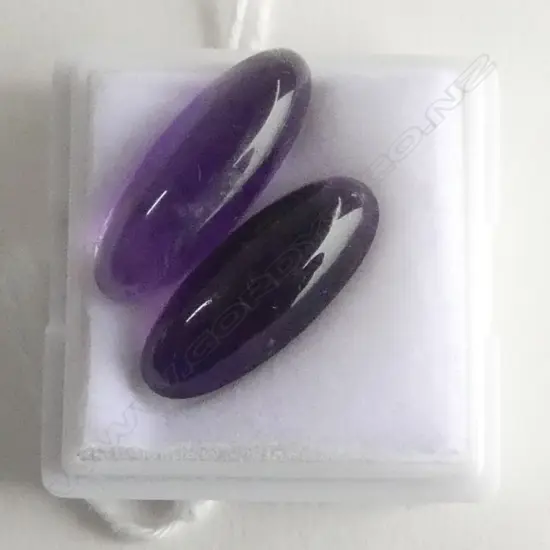 2 AMETHYST NAVETTE CABOCHONS 11.6CT