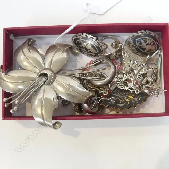 ASST MAINLY SILVER JEWELLERY includes lge orchid brooch + earrings etc