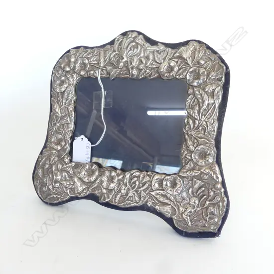 STG SILVER PHOTO FRAME, LONDON 1988 200x230mm