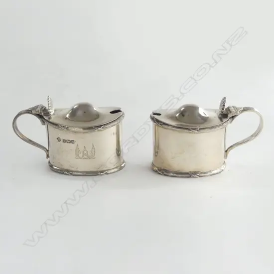 PR SILVER SHEFFIELD 1908 MUSTARD POTS silver weight 150gms with blue glass liners
