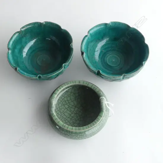 PR ORIENTAL GREEN GLAZED BOWLS 120mm dia + CRACKLE GLAZE INCENSE BURNER 105mm dia