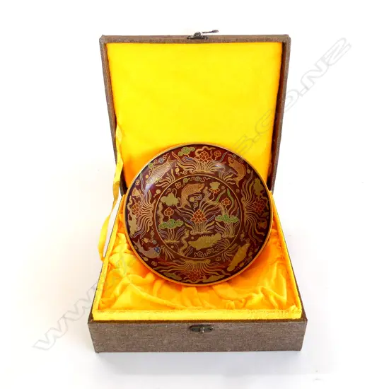 CHINESE ENAMELLED BOWL 215mm dia, BOXED