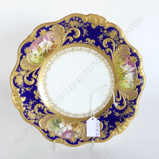 QUALITY DOULTON BURSLEM HAND PAINTED PLATE 3 sweet pea painted cartouches on cobalt ground. Gilded. Dia.235mm