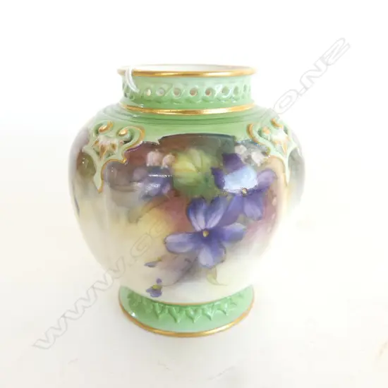 HADLEY'S WORCESTER early 20thC baluster vase painted with violets