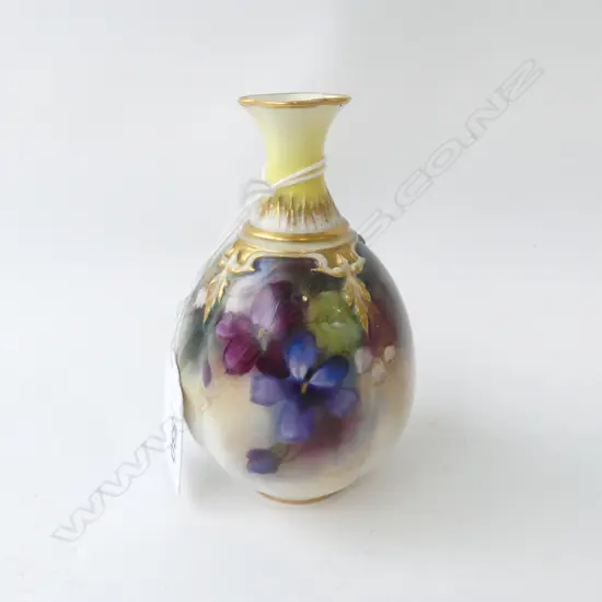 HADLEY'S WORCETSER VIOLETS PAINTED VASE. C,1940. shape 283. H.100mm