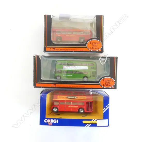 3 BOXED LONDON TRANSPORT BUS MODELS, 2 DOUBLE DECKER